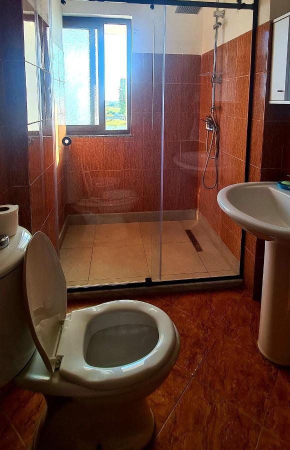 Hotel Nicola Lezhë Zewnętrze zdjęcie