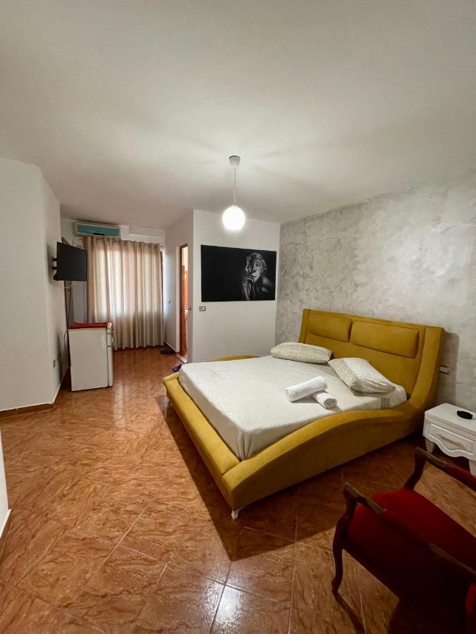 Hotel Nicola Lezhë Zewnętrze zdjęcie