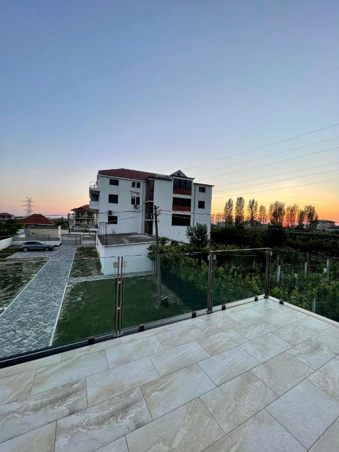 Hotel Nicola Lezhë Zewnętrze zdjęcie